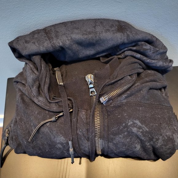 11 by Boris Bidjan Saberi men's drawstring hoodie with zipper pockets and hood - Picture 5 of 6